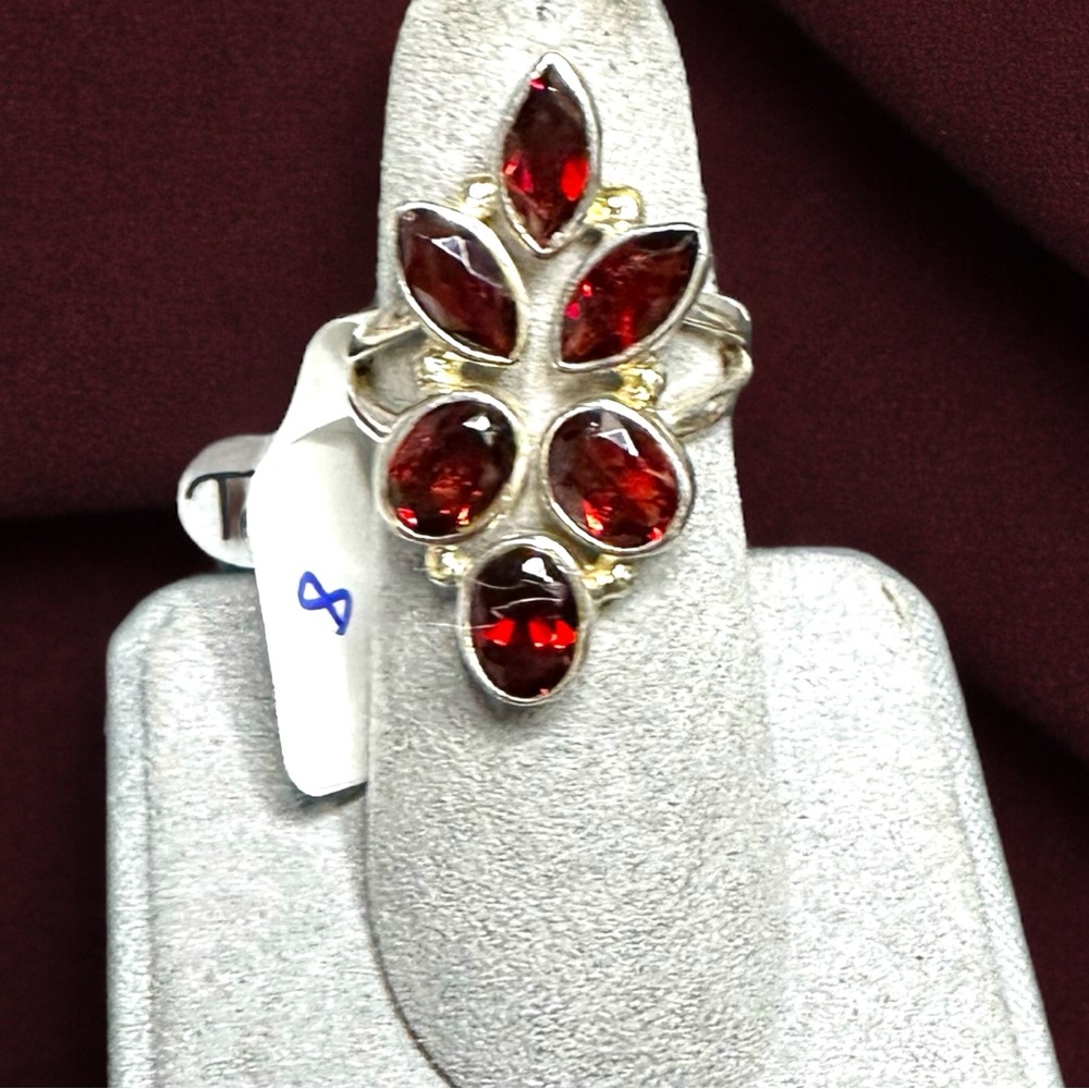 6 Cape Ruby Gemstones Sterling Silver Ring